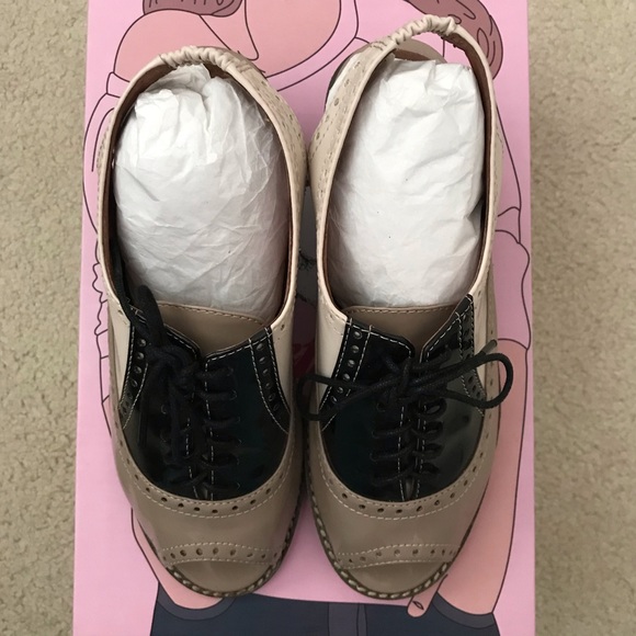 HP ✨ Jeffrey Campbell Black and Nude Berni II Pump - Picture 4 of 8